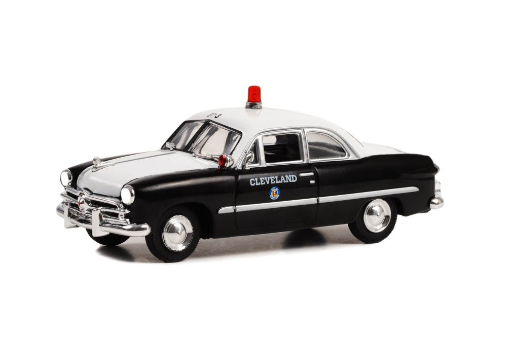 1949 Ford Coupe, Black /White - Greenlight 86635 - 1/43 scale