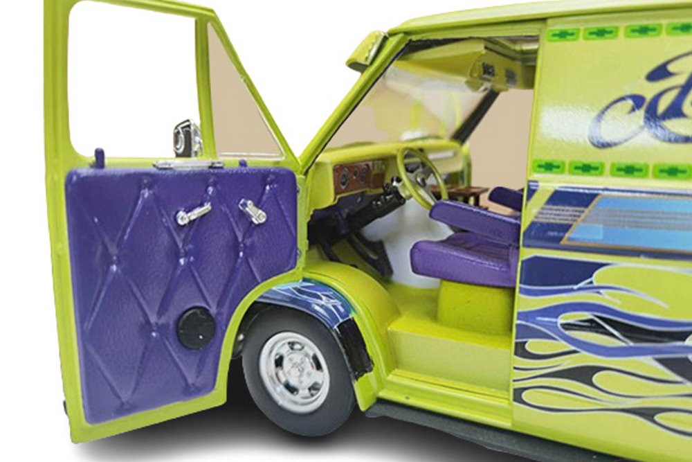 1976 Chevy G-Series Van, Yellow /Blue Flames - Acme A1802101 - 1