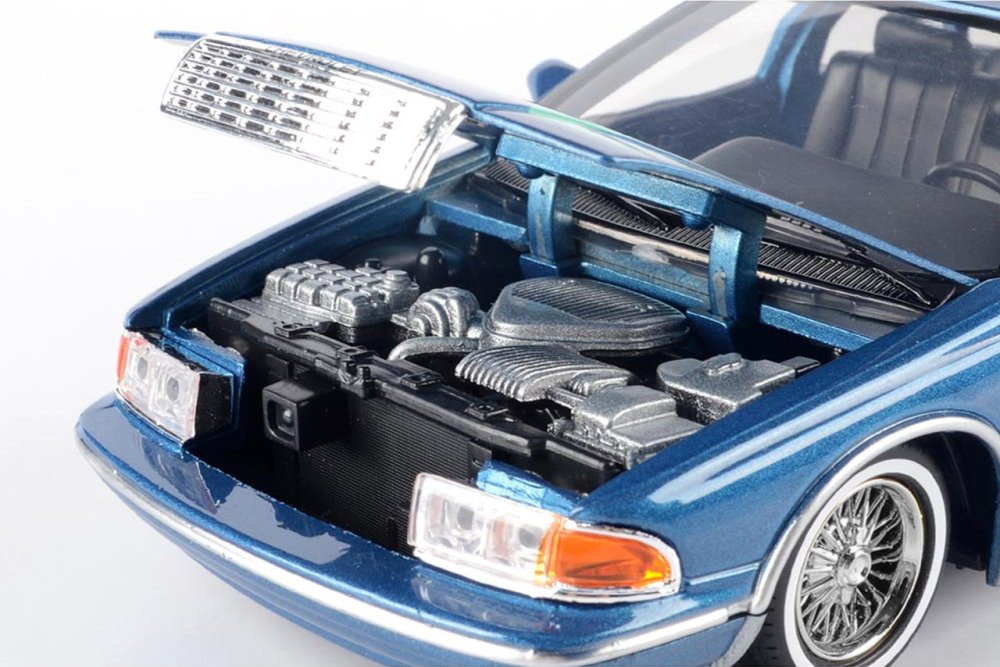 1993 Chevy Caprice Lowrider, Blue - Motor Max 79022WLBU - 1/24