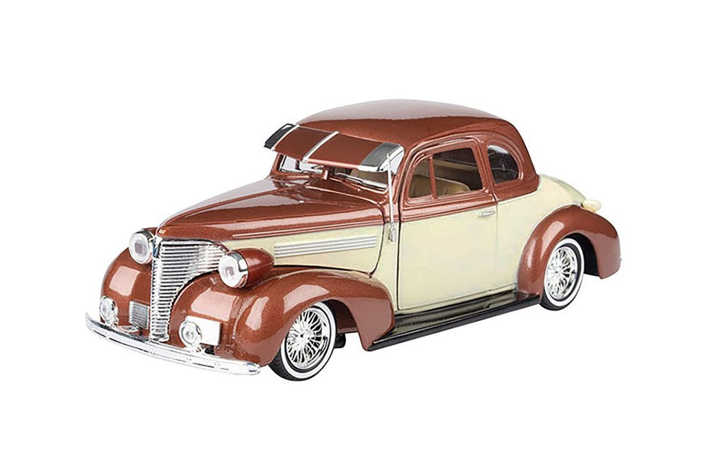1939 Chevy Coupe Lowrider, Brown /Cream - Motor Max 79028WLBE - 1/24 Scale Diecast Car