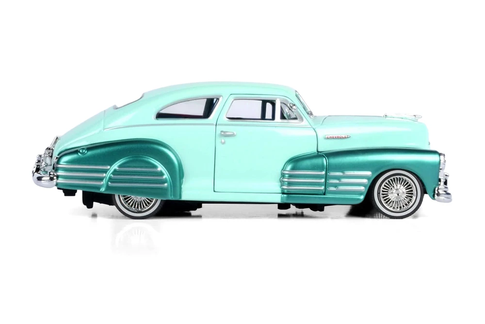 1948 Chevy Aerosedan Fleetline Lowrider, Green - Motor Max 79027WLGN - 1/24 Scale Diecast Car