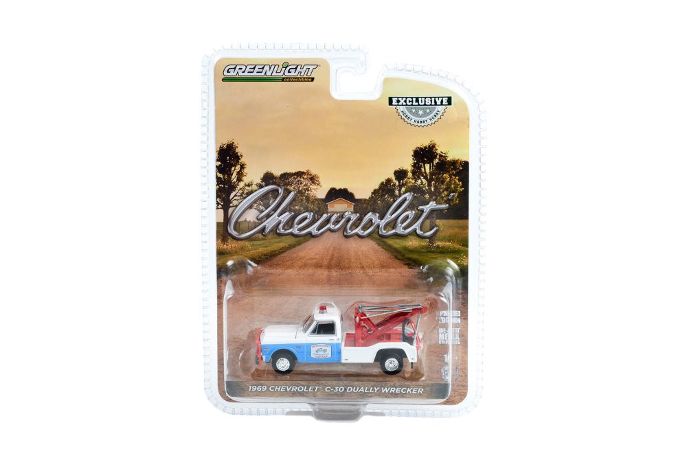 1969 Chevy C-30 Dually Wrecker Tow Truck, White - Greenlight 30324/48 - 1/64 scale Diecast Car