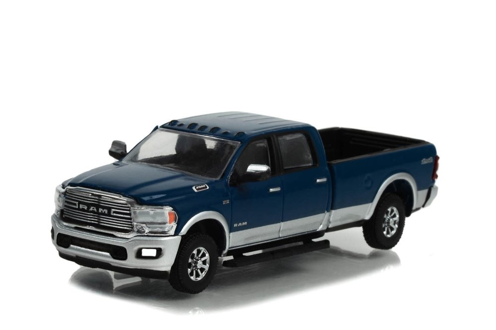 2022 Dodge Ram 2500 Laramie 4x4 Pickup, Blue - Greenlight 35250F