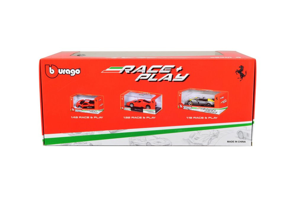 Ferrari Roma, Red - Bburago 26029R - 1/24 scale Diecast Model Toy Car