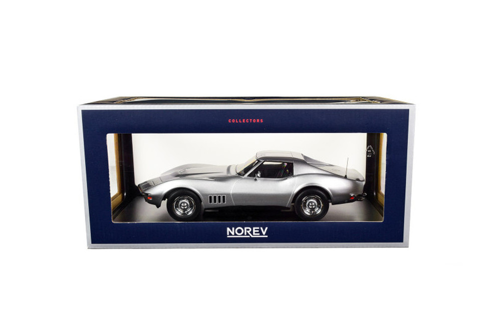 1969 Chevy Corvette Coupe, Silver - Norev 189032 - 1/18 Scale