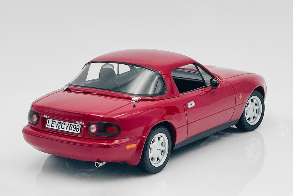1989 Mazda MX-5 Miata Convertible, Red - Norev 188020 - 1/18 Scale Diecast Model Toy Car