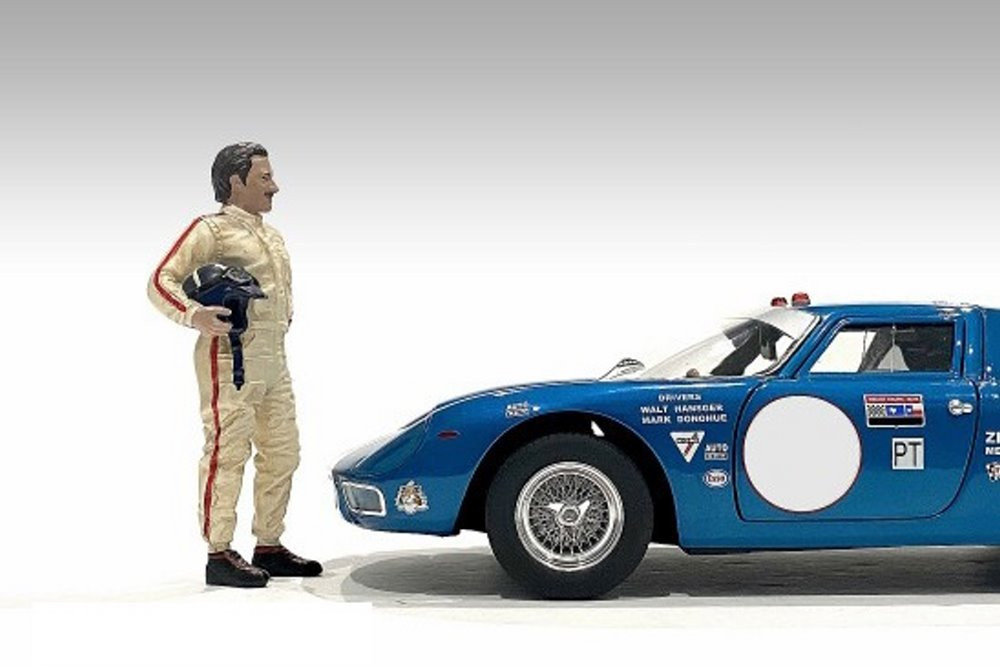 箱幅40ｃｍ 1/32 ツールドフランス Set 車両と7人の競技者フィギュア Racing Legends - The 60s Driver B, American Diorama 76350 - 1/18