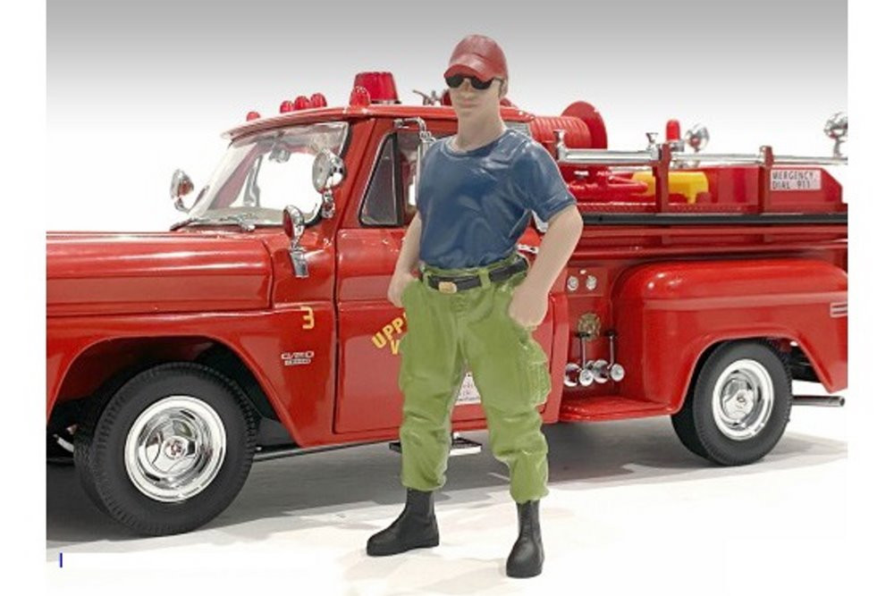 Firefighters - Off Duty, Blue - American Diorama 76421 - 1/24 Scale Figurine - Diorama Accessory
