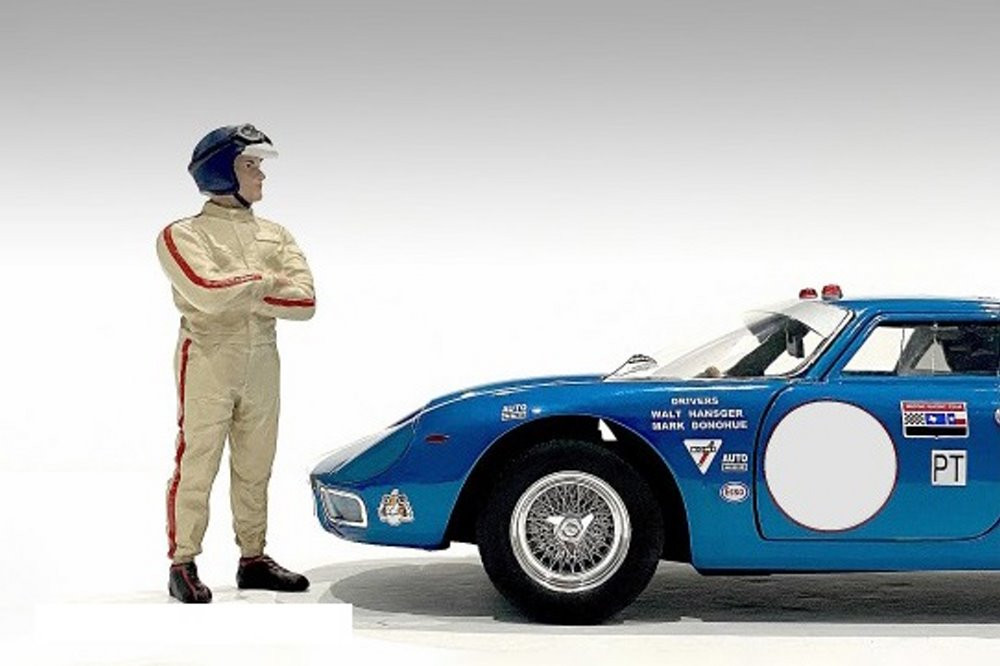 Racing Legends - The 60s Driver A, American Diorama 76349 - 1/18 Scale Figurine - Diorama Accessory
