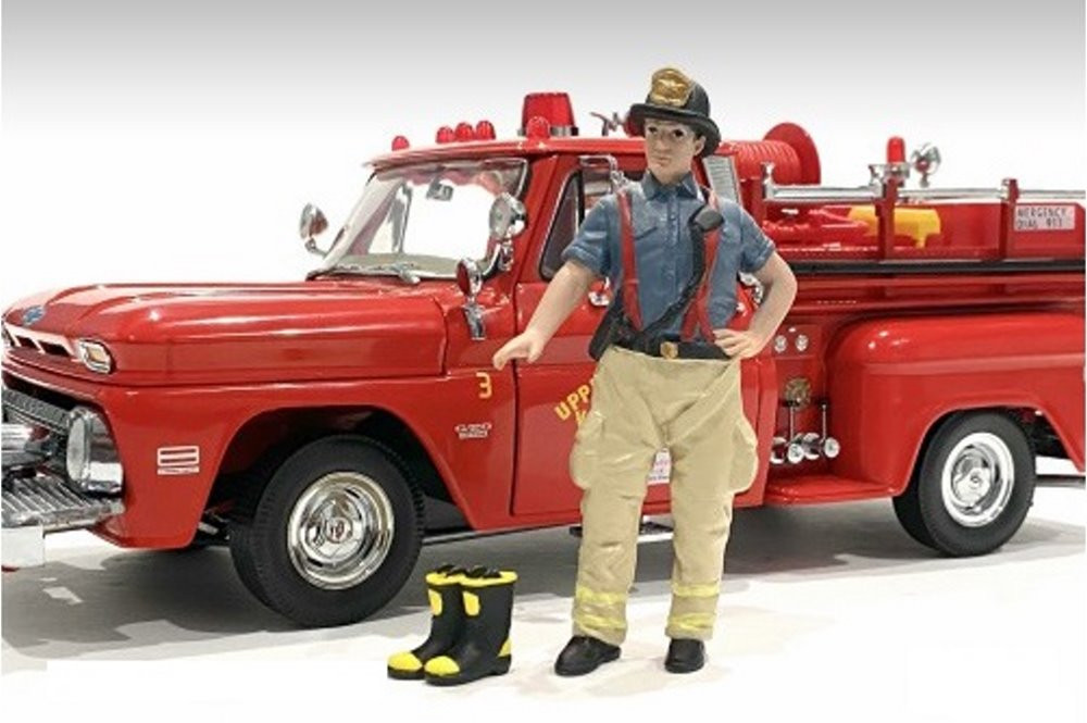 Firefighters - Getting Ready - American Diorama 76419 - 1/24 Scale Figurine - Diorama Accessory