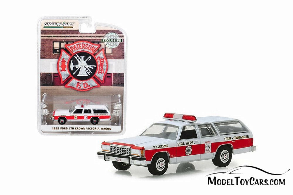 1985 Ford LTD Crown Victoria wgn, Paterson,NJ Fire Dpt- 30024/48 - 1/64 Scale Diecast Model Toy Car