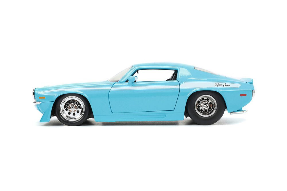 Diecast Car w/Display Case - 1971 Chevy Camaro, Light Blue - Jada Toys 34201/4 - 1/24 Scale Diecast Car