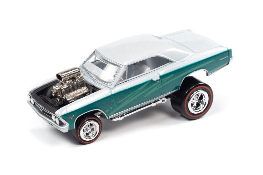 1966 Chevy Chevelle, White/Green - Johnny Lightning JLSF022/48B - 1/64 scale Diecast Model Toy Car
