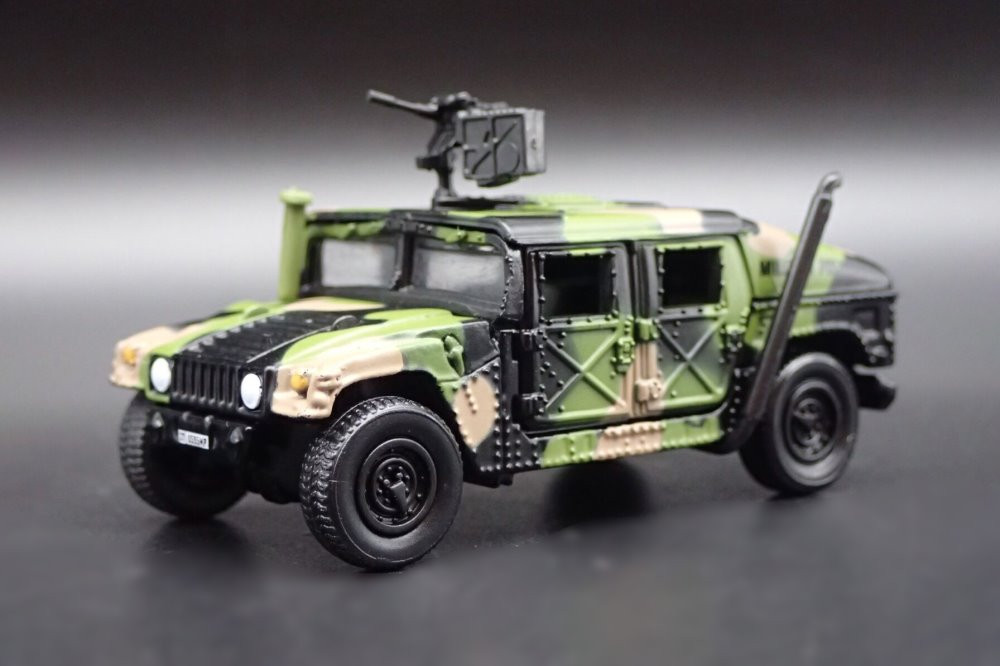 M1025 HMMWV Armament Carrier HUMVEE 4-CT Armored Fastback