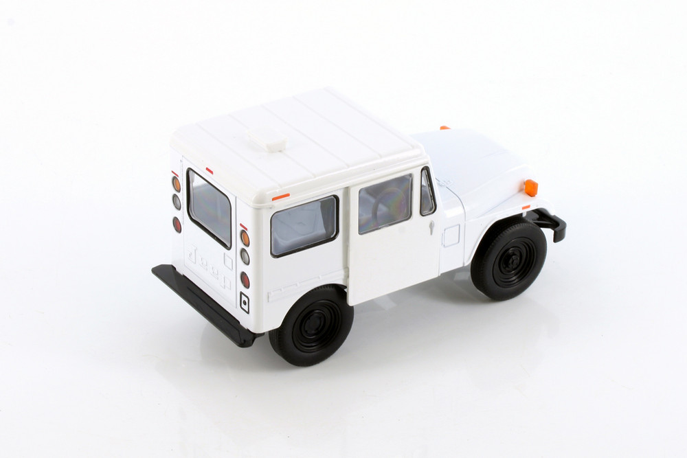 1971 Jeep DJ-5B, White - Kinsmart 5433D - 1/26 scale Diecast Model Toy Car