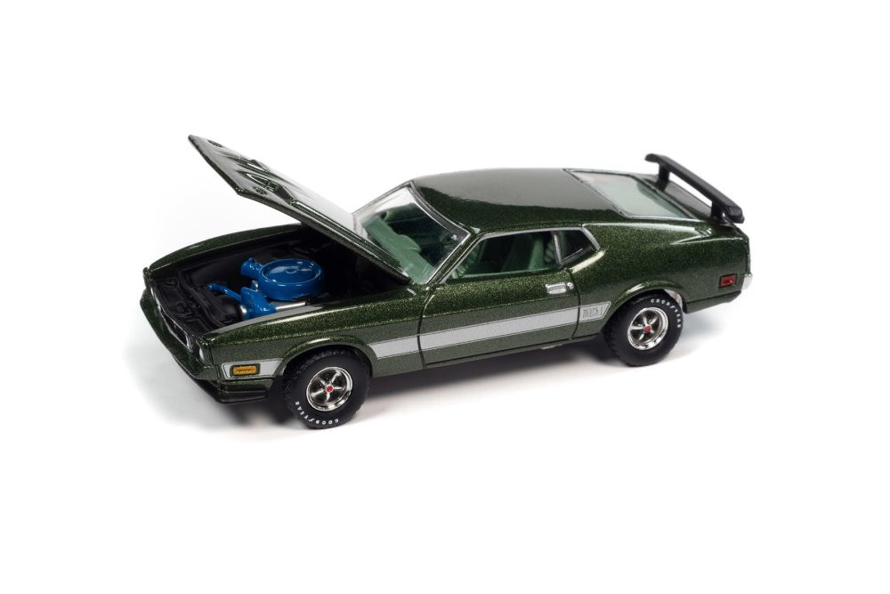 1973 Ford Mustang Mach 1, Ivy Bronze Green - Auto World AWSP099/24B - 1/64 scale Diecast Car