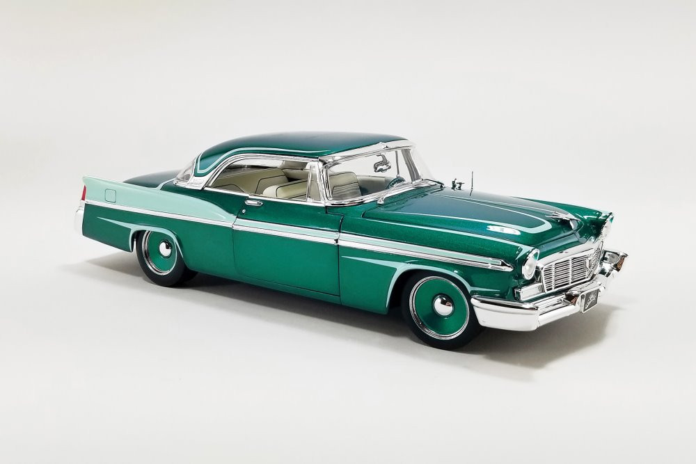 1956 Chrysler New Yorker St. Regis, Custom Mint Green - Acme A1809008 - 1/18 Scale Diecast Car