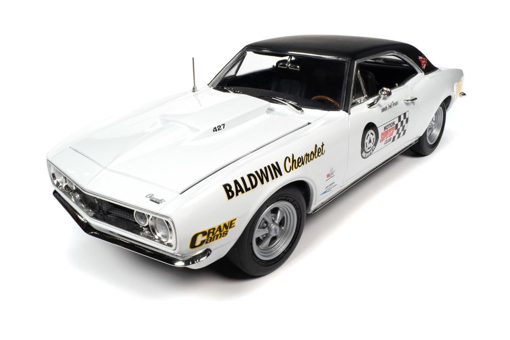 1967 Chevy Camaro SS 427, White - Auto World AMM1275 - 1/18 Scale Diecast Model Toy Car