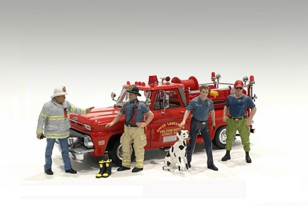 Firefighters - Off Duty - American Diorama 76321 - 1/18 Scale Figurine - Diorama Accessory