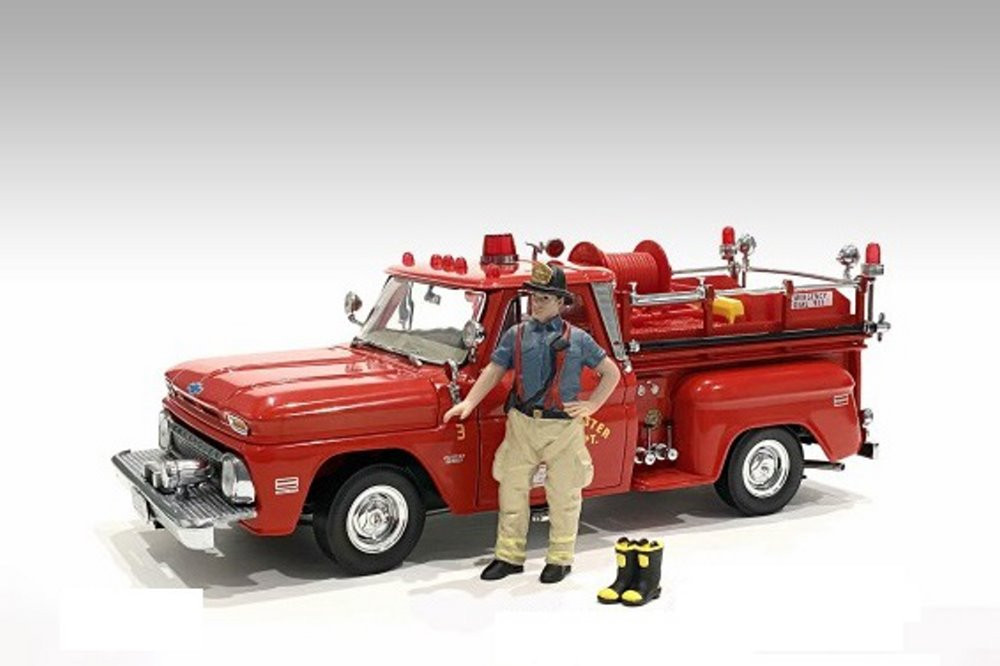 Firefighters - Getting Ready - American Diorama 76319 - 1/18 Scale Figurine - Diorama Accessory