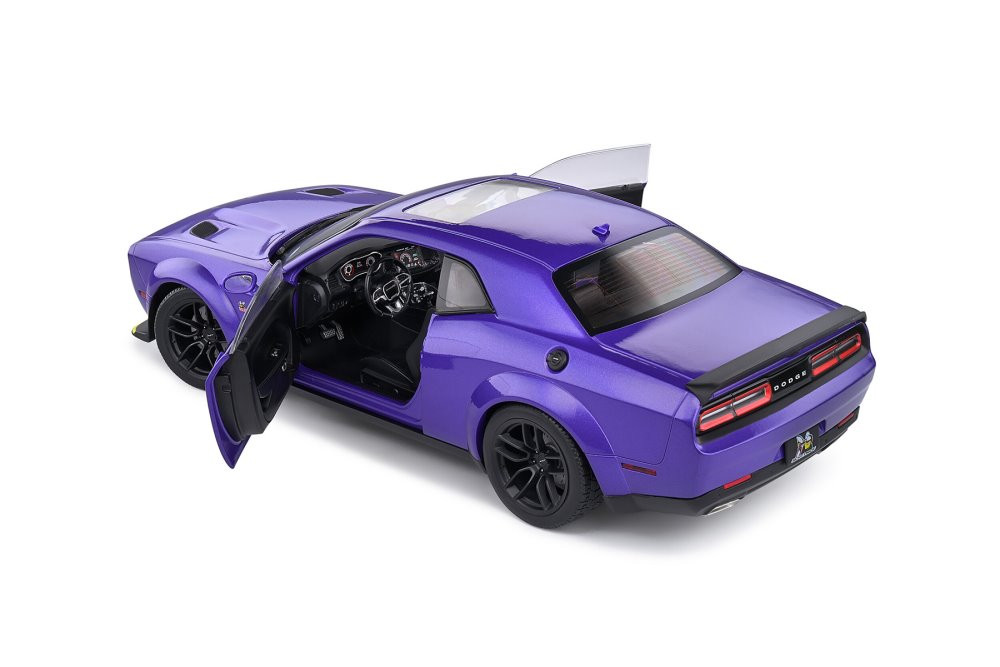 616781_8