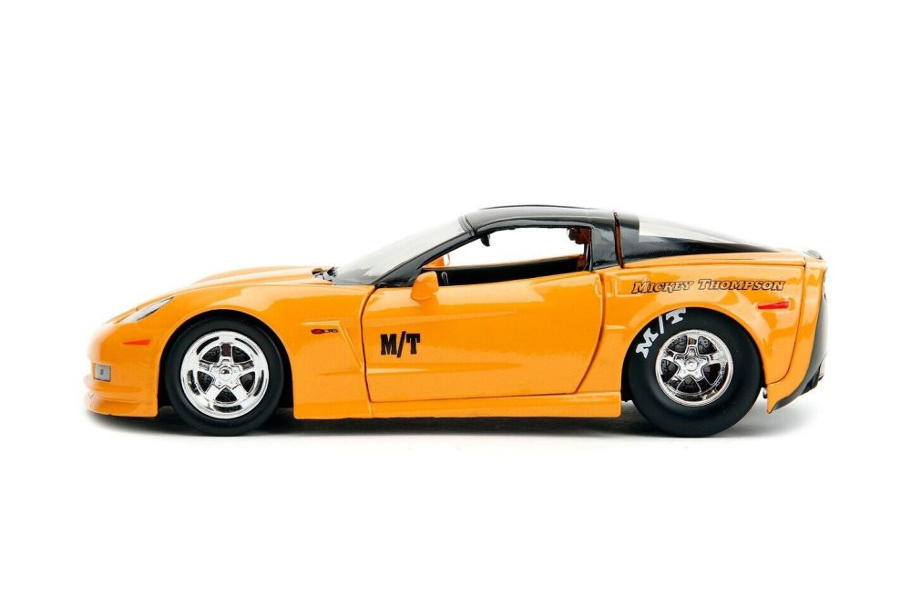 2006 Chevy Corvette Z06, Yellow - Jada Toys 34204/4 - 1/24 Scale