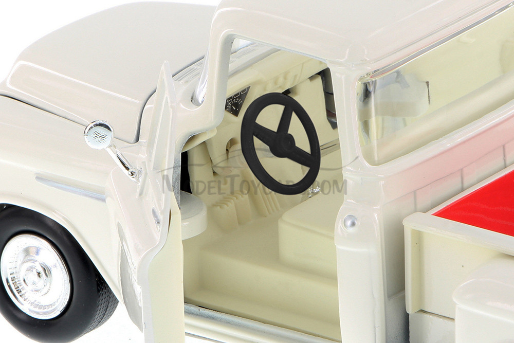 1955 Chevy 5100 Stepside Pickup, White - Showcasts 77236W - 1/24