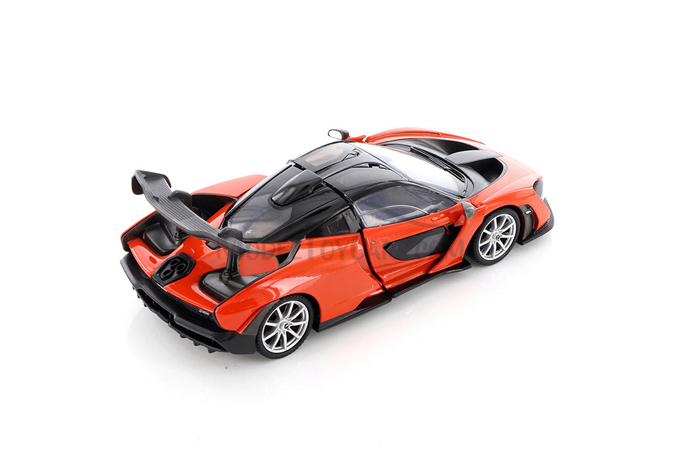 Showcasts McLaren Senna Hardtop Diecast Car Set - Box of 4 1/24 Scale Diecast Model Cars, Assorted Colors