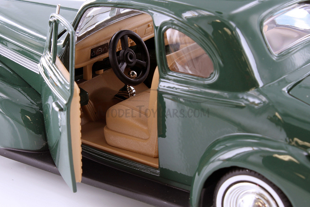1939 Chevy Coupe , Green - Showcasts 77247D - 1/24 Scale Diecast