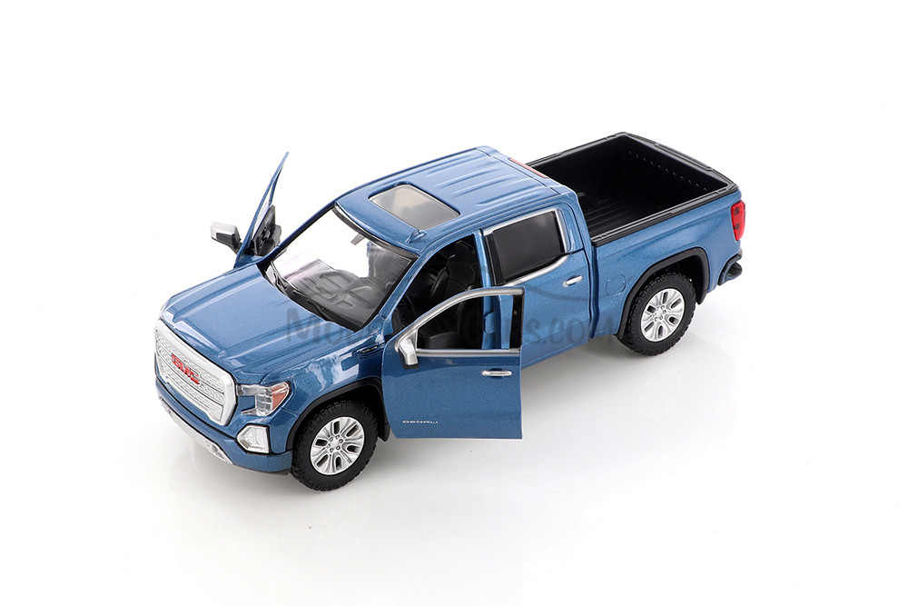 2019 GMC Sierra 1500 Denali Crew Cab, Blue - Showcasts 71362D - 1/27 Scale Diecast Model Toy Car (1 car, no box)