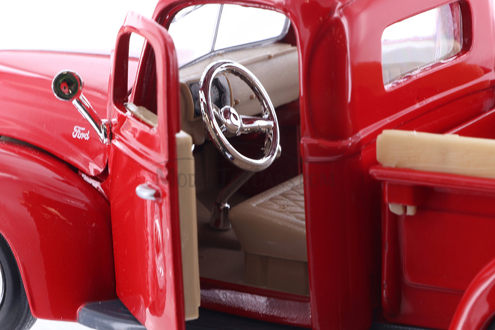 1940 Ford Pickup, Red - Showcasts 77234D - 1/24 Scale