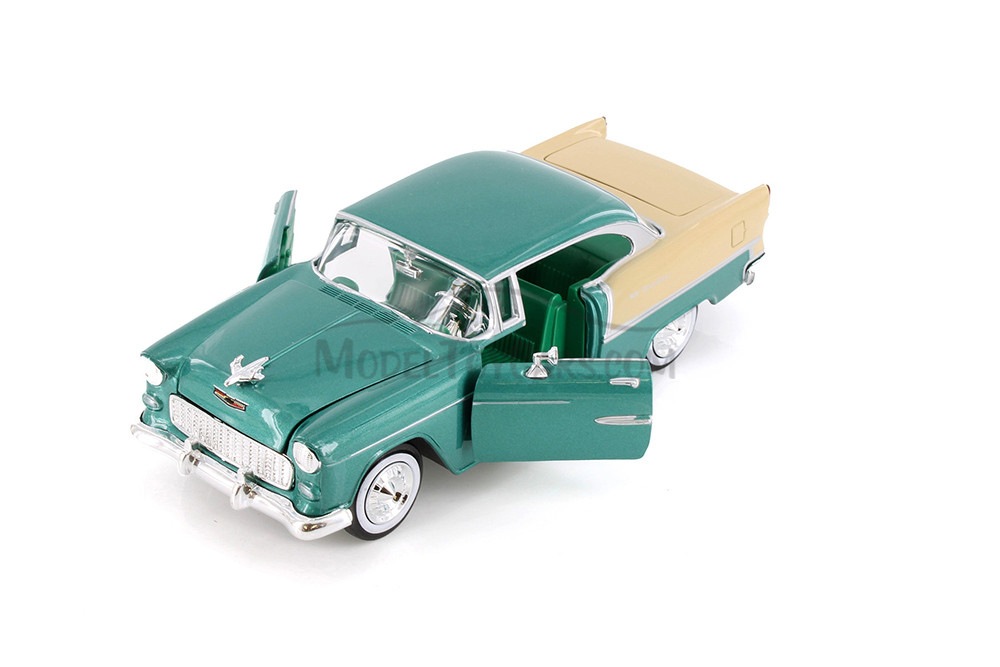 1955 Chevy Bel Air, Green - Showcasts 77229GN - 1/24 Scale Diecast