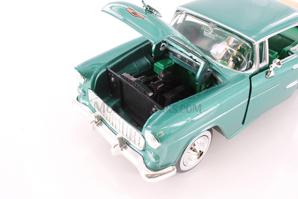 1955 Chevy Bel Air, Green - Showcasts 77229GN - 1/24 Scale Diecast