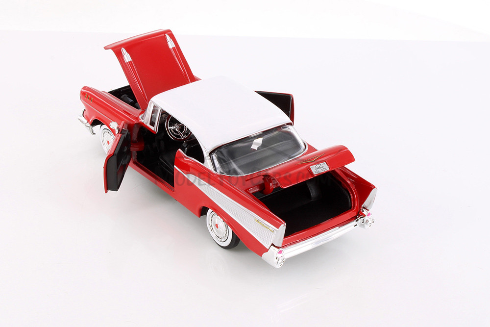 1957 Chevy Bel Air, Red - Showcasts 77228R - 1/24 Scale Diecast
