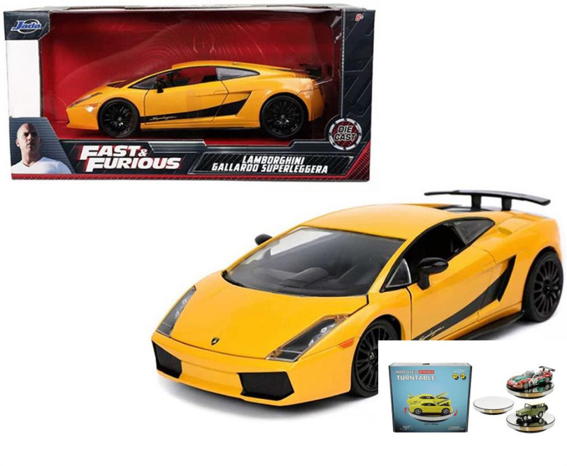 Diecast Car w/Display Turntable - Lamborghini Gallardo Superleggera - 1/24 scale Diecast Car