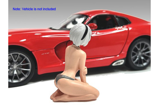 Cosplay Girls Figure 5, Gray - American Diorama AD-18305 - 1/18 Scale Figurine - Diorama Accessory
