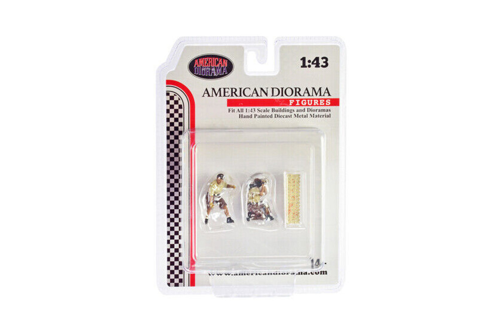 4x4 Mechanics 2pc Set 4 w/Metal Sand Ladder - American Diorama 43004 - 1/43 Scale Figurine