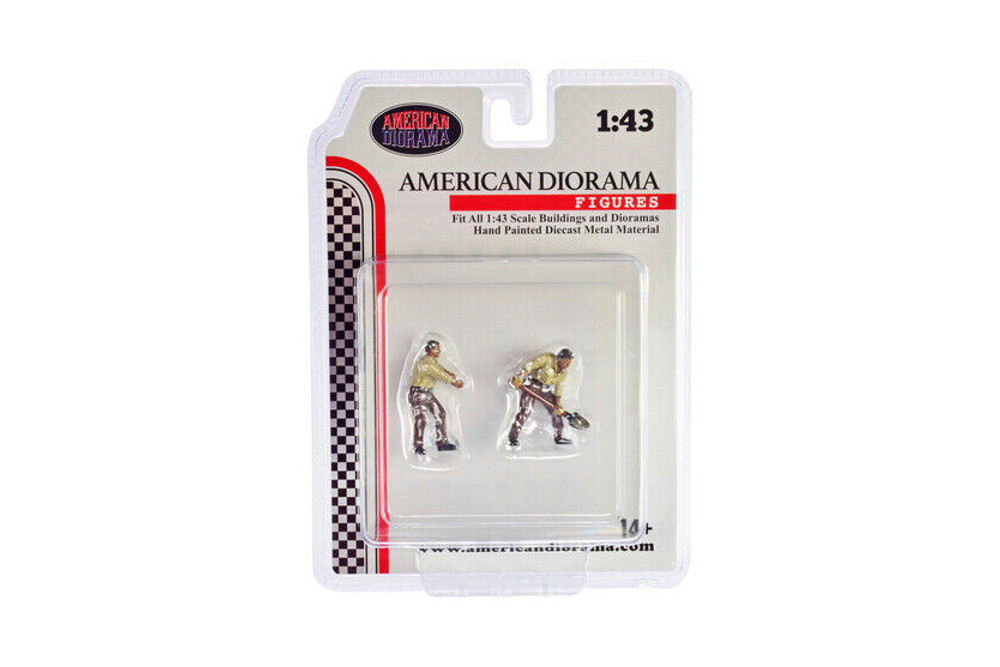 4x4 Mechanics 2pc Set 2,  - American Diorama AD-43002 - 1/43 Scale Figurine - Diorama Accessory
