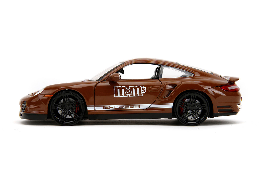 Porsche 911 Turbo w/Brown M&M Figure, Brown - Jada Toys