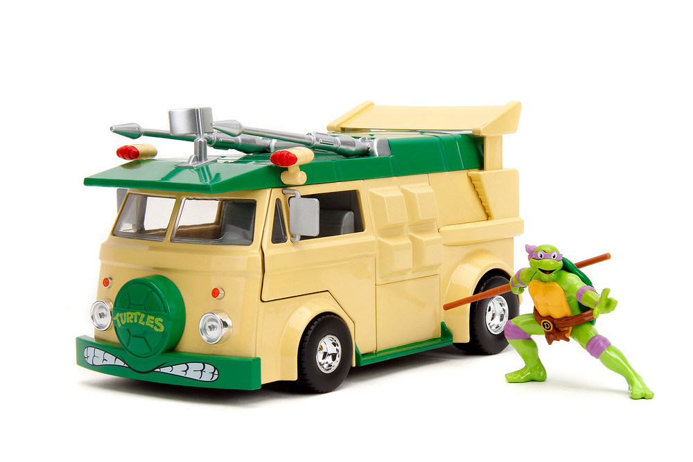 Party Wagon w/Donatello Figure, Teenage Mutant Ninja Turtles - Jada Toys 34529 - 1/24 Scale Car