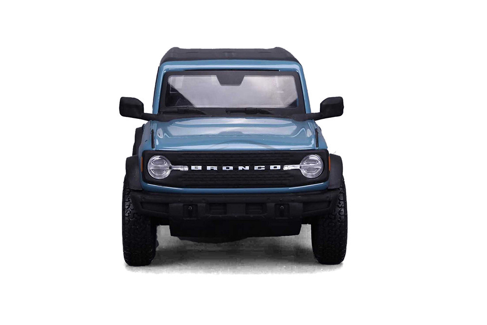 2021 Ford Bronco Badlands, Area 51 Blue - Showcasts 38530BU - 1/24 Scale Diecast Model Toy Car