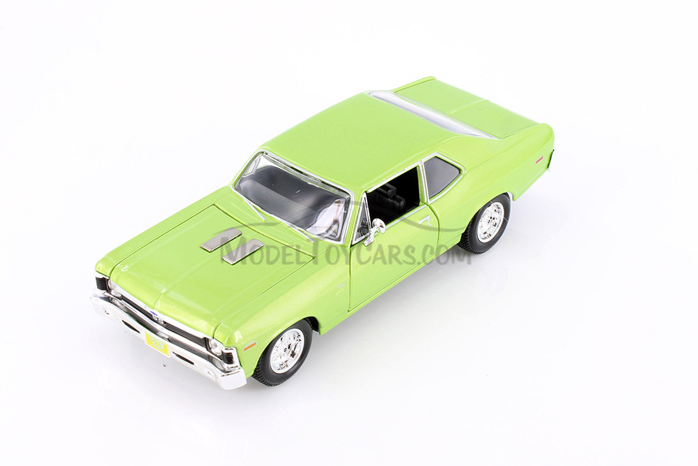 1970 Chevy Nova SS Hardtop, Blue & Green - Showcasts 37262 - 1/24 Scale Set of 4 Diecast Model Cars