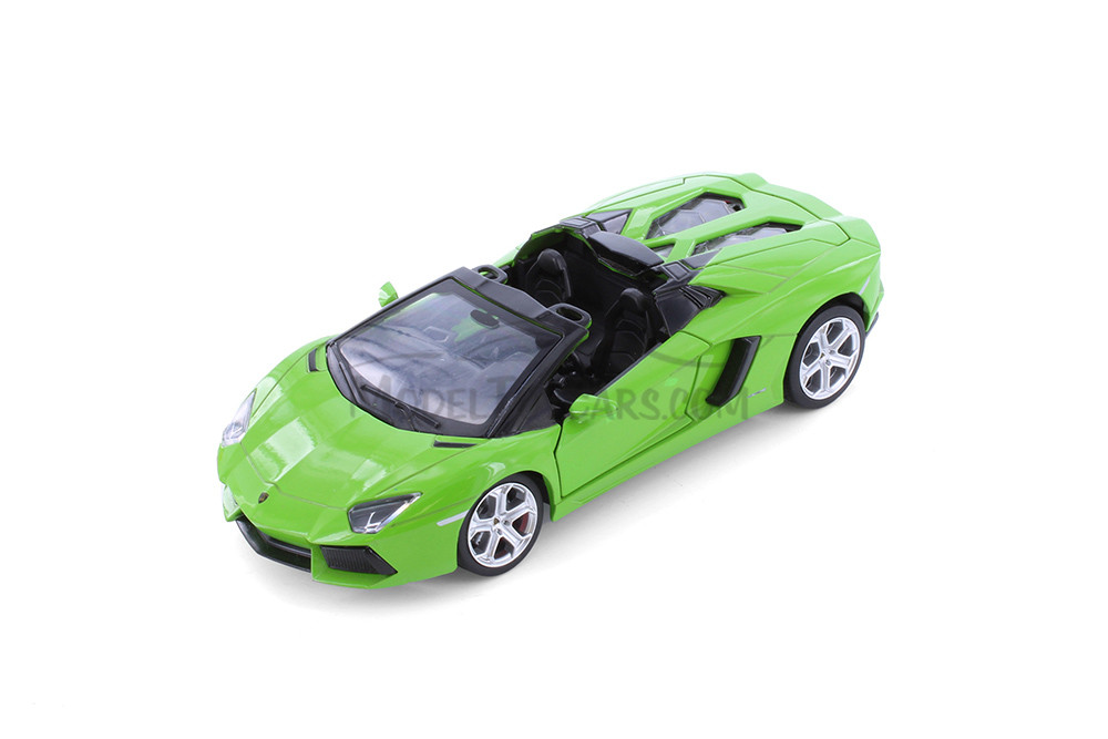 Lamborghini Aventador LP700-4 Roadster, Green - Showcasts 68274GN - 1/24 Scale Diecast Model Car