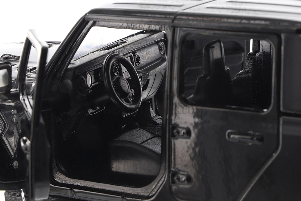 2021 Jeep Gladiator Rubicon Pickup Truck - Showcasts 71368D - 1/27 Scale Set of 4 Diecast Toy Cars