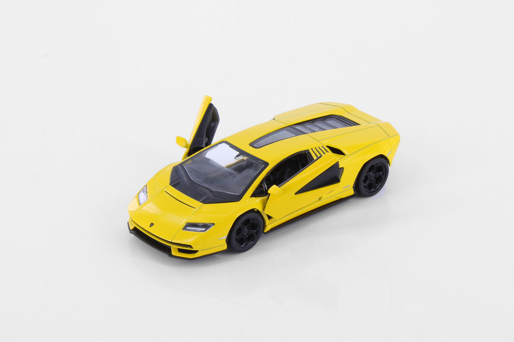 Lamborghini Countach LPI 800-4 Hardtop, Yellow - Kinsmart 5437D