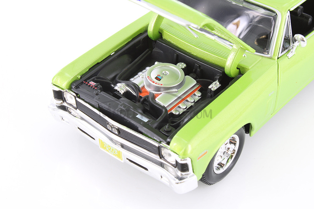 1970 Chevy Nova SS Hardtop, Lime Green - Showcasts 37262 - 1/24 Scale Diecast Model Toy Car
