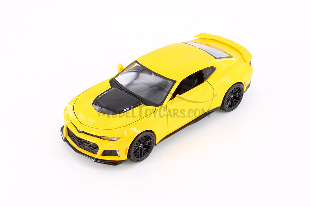 2017 Chevy Camaro ZL1 Hardtop, Yellow - Showcasts 37512 - 1/24 Scale Diecast Model Toy Car
