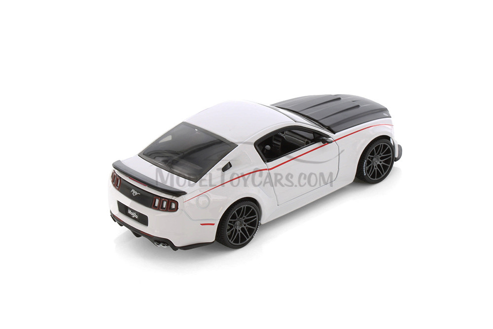 2014 Ford Mustang Street Racer Hard Top - Showcasts 37506 - 1/24 Scale Set of 4 Diecast Model Cars