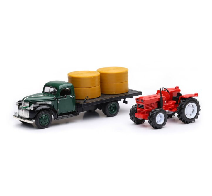Chevy Flatbed W/ Farm Tractor, Green and Red - New Ray SS-54296A - 1/32 scale Diecast Car