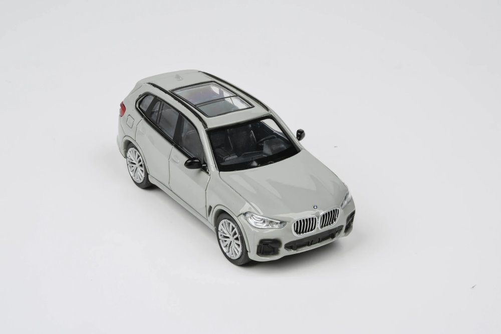 BMW X5 G05, Nardo Gray - Paragon PA55188GY - 1/64 scale Diecast Model Toy Car